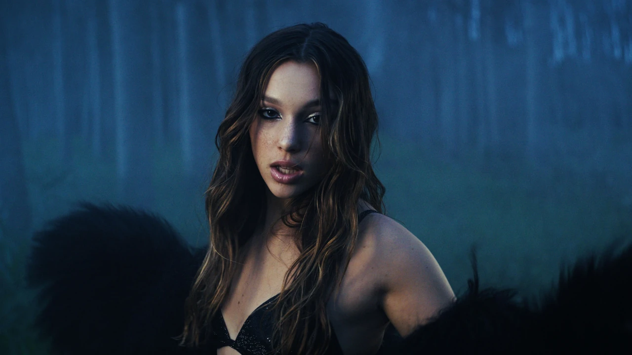 Fotogramma con color grading da Sarah Toscano — Tacchi
