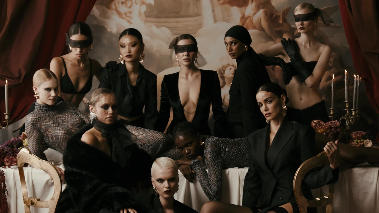 Cast della campagna EROTICA di Dondup in una composizione corale